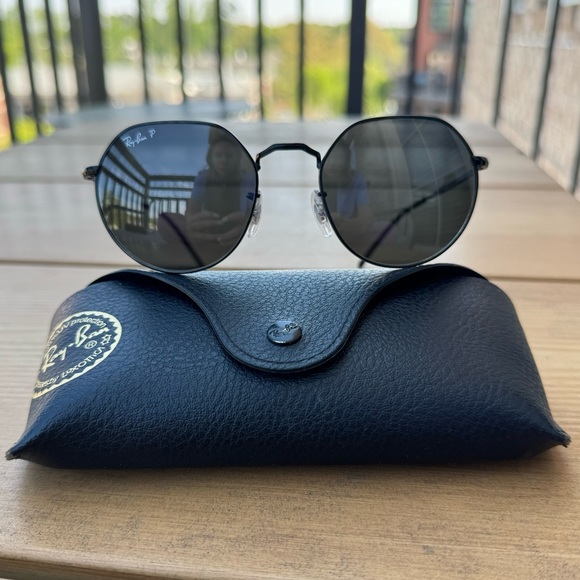 EUC Ray-Ban Raybans Ray-Bans RB3565 002/48 53-20 Jack Sunglasses Black - Picture 2 of 10